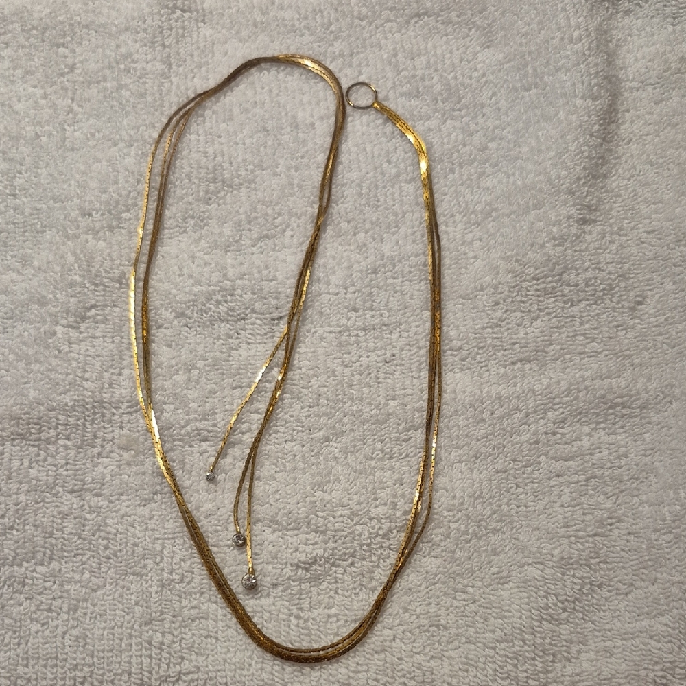Elegant Gold Necklace